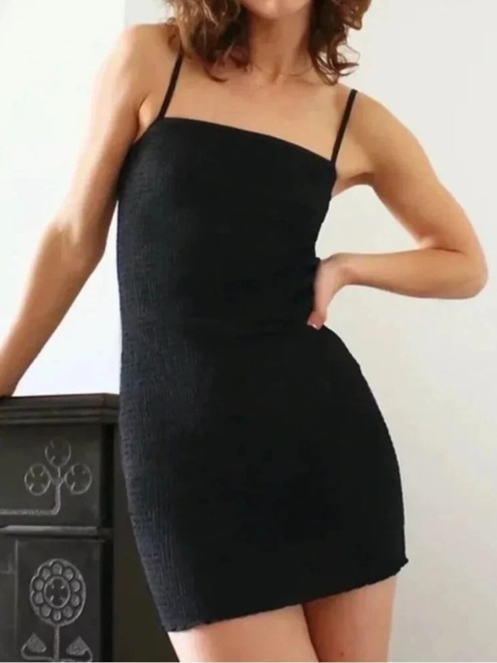 Wilfred Puckered Black Snug Fitting Jazz Dress Small